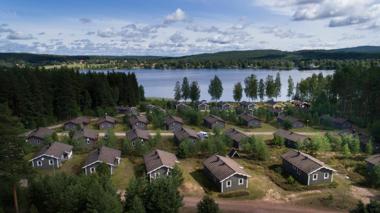 Апартаменти Bjoernbyn Stugby Rada Екстер'єр фото